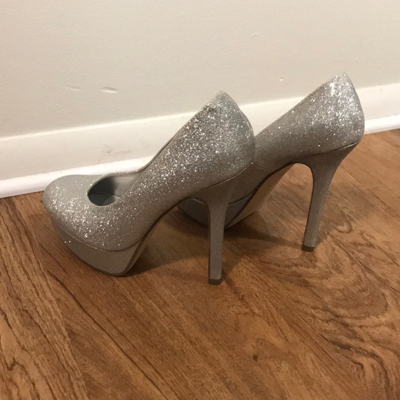 Silver Stiletto Heels - Picture 3 of 4
